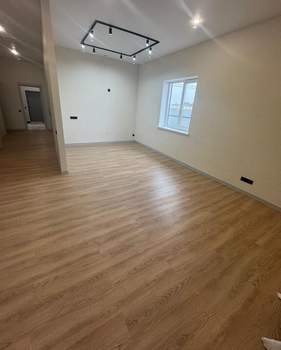 Дом 135м&sup2;, 1-этажный, участок 8 сот.  