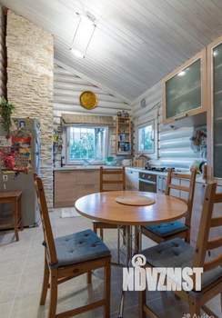 Дом 517м&sup2;, 3-этажный, участок 24 сот.  