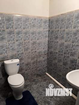 Дом 220м², 3-этажный, участок 12 сот.  