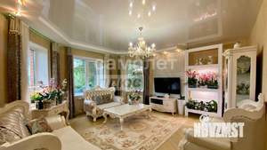 Дом 230м&sup2;, 2-этажный, участок 25 сот.  