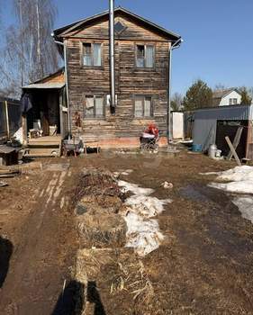 Дом 38м&sup2;, 2-этажный, участок 3 сот.  