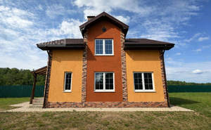 Дом 122м&sup2;, 2-этажный, участок 10 сот.  