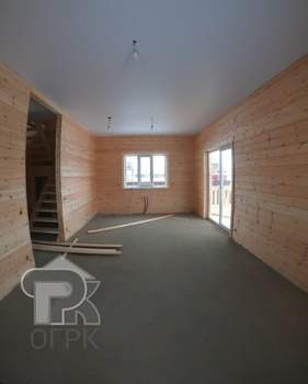 Дом 135м&sup2;, 2-этажный, участок 8 сот.  