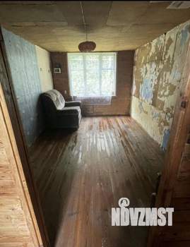 Дом 60м&sup2;, 2-этажный, участок 6 сот.  