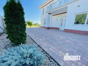 Дом 300м², 2-этажный, участок 23 сот.  