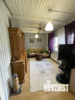 Дом 90м&sup2;, 2-этажный, участок 6 сот.  