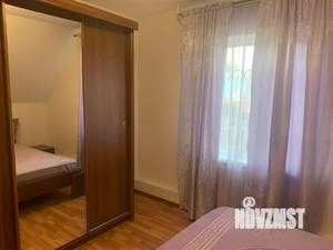 Дом 220м², 3-этажный, участок 7 сот.  