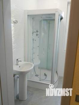 Коттедж 190м², 2-этажный, участок 9 сот.  