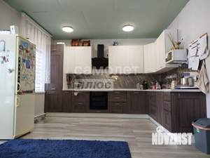 Дом 170м², 2-этажный, участок 10 сот.  