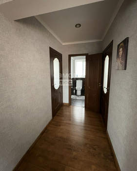 Дом 210м&sup2;, 3-этажный, участок 5 сот.  