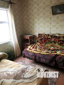 Дом 50м², 2-этажный, участок 6 сот.  