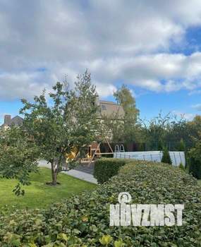 Дом 378м&sup2;, 3-этажный, участок 16 сот.  