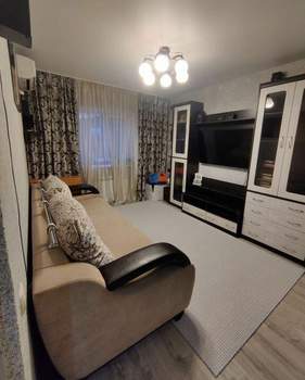 Дом 46м&sup2;, 2-этажный, участок 4 сот.  