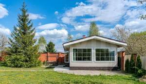 Дом 185м², 2-этажный, участок 12 сот.  