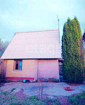 Дом 50м², 2-этажный, участок 10 сот.  
