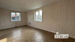 Дом 110м&sup2;, 2-этажный, участок 9 сот.  