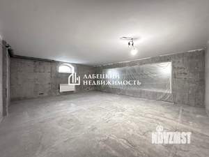 Дом 900м², 3-этажный, участок 40 сот.  
