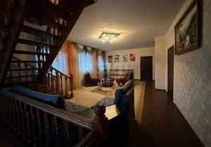 Дача 320м², 2-этажный, участок 15 сот.  