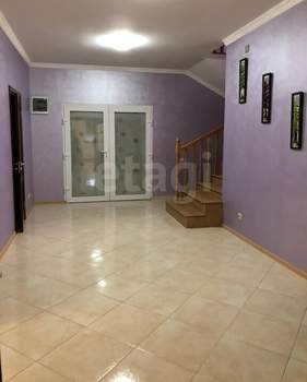 Дом 550м&sup2;, 2-этажный, участок 15 сот.  