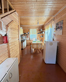 Дом 75м&sup2;, 2-этажный, участок 10 сот.  