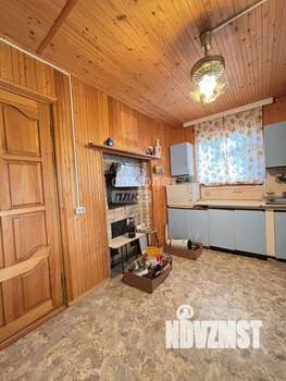 Дом 98м&sup2;, 2-этажный, участок 8 сот.  