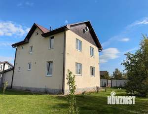 Дом 268м&sup2;, 3-этажный, участок 10 сот.  