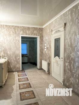 Дом 229м&sup2;, 2-этажный, участок 11 сот.  