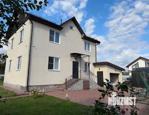 Дом 268м&sup2;, 3-этажный, участок 10 сот.  