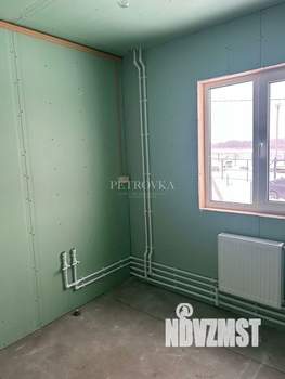 Дом 92м&sup2;, 2-этажный, участок 10 сот.  