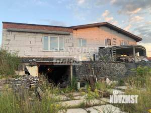 Коттедж 510м², 2-этажный, участок 15 сот.  