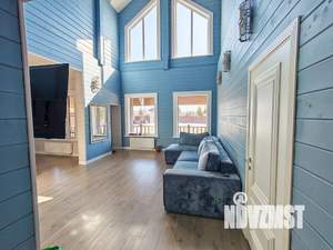 Коттедж 300м&sup2;, 2-этажный, участок 16 сот.  