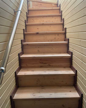 Дом 201м&sup2;, 2-этажный, участок 7 сот.  