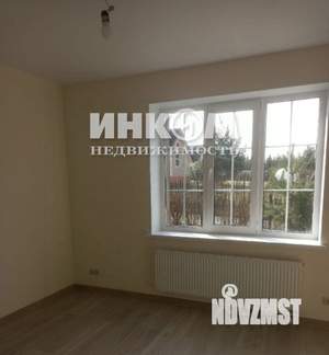 Дом 270м&sup2;, 2-этажный, участок 12 сот.  