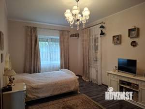 Дом 262м², 3-этажный, участок 28 сот.  