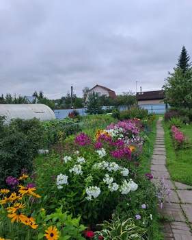Дача 20м², 2-этажный, участок 8 сот.  