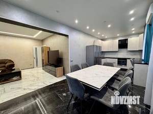 Дом 188м&sup2;, 2-этажный, участок 15 сот.  