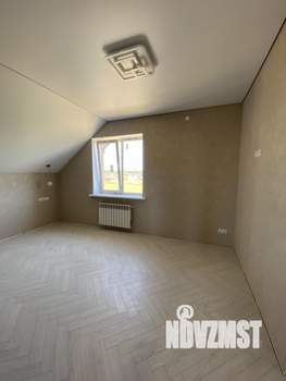 Дом 140м², 2-этажный, участок 7 сот.  