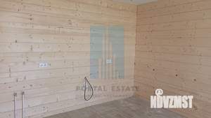 Дом 122м&sup2;, 2-этажный, участок 6 сот.  