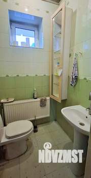 Дом 200м&sup2;, 2-этажный, участок 24 сот.  