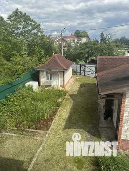 Дом 130м², 2-этажный, участок 10 сот.  