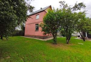 Дом 180м&sup2;, 3-этажный, участок 12 сот.  