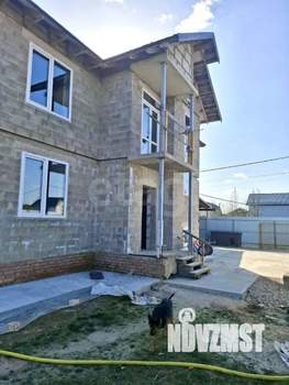 Дом 392м&sup2;, 3-этажный, участок 13 сот.  