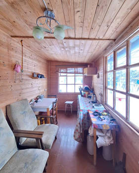 Дом 50м&sup2;, 2-этажный, участок 6 сот.  