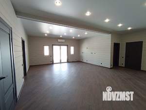 Дом 185м&sup2;, 1-этажный, участок 8 сот.  