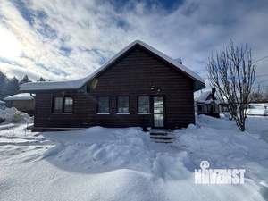 Дом 143м&sup2;, 2-этажный, участок 6 сот.  