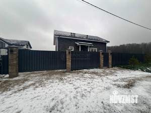 Дом 180м&sup2;, 2-этажный, участок 6 сот.  