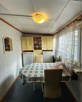 Дом 42м&sup2;, 2-этажный, участок 8 сот.  