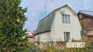 Дом 49м&sup2;, 2-этажный, участок 4 сот.  