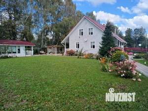 Дом 220м², 2-этажный, участок 17 сот.  