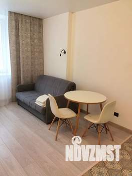 Студия квартира, посуточно, 28м2, 1/10 этаж